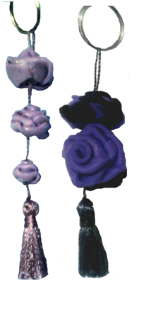Chaveiros com flores a escolha